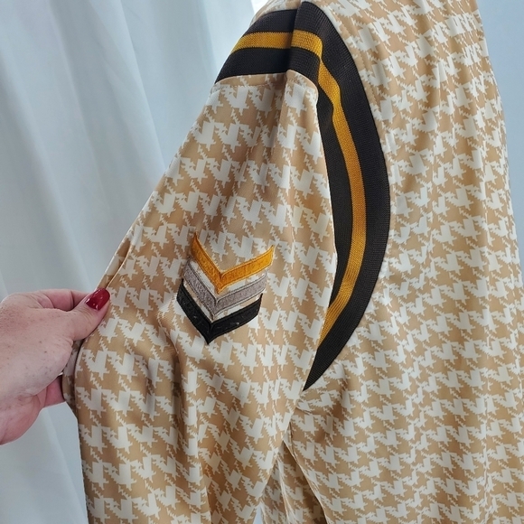 Exsto tan and white pattern jacket mock turtleneck - Picture 3 of 14